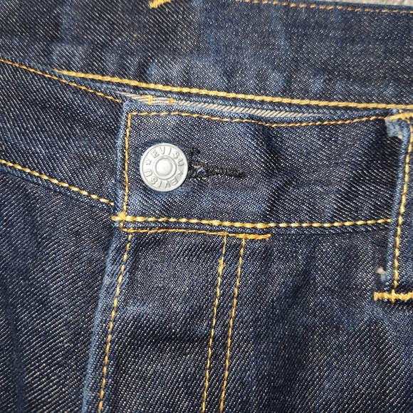 Evisu Jeans - Picture 10 of 14